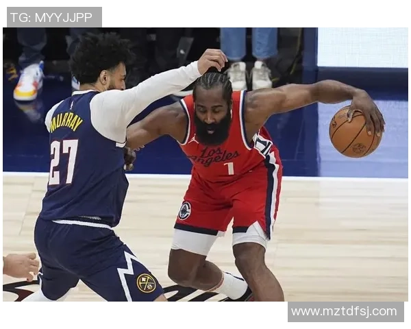 今天NBA快船与掘金精彩对决录像回放分析及赛后点评 今天NBA快船与掘金精彩对决录像回放分析及赛后点评