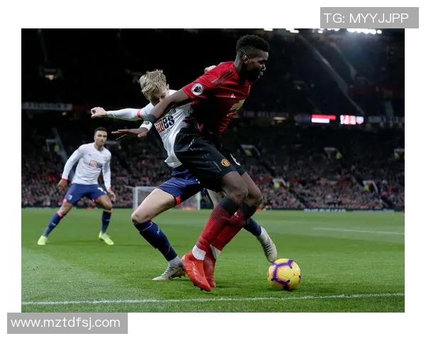 伯恩茅斯与曼联激战成和比分揭晓精彩瞬间回顾