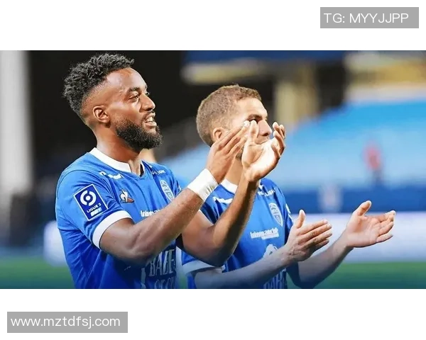 精彩对决足球法国对阵意大利直播全程回顾与精彩瞬间分析 精彩对决足球法国对阵意大利直播全程回顾与精彩瞬间分析