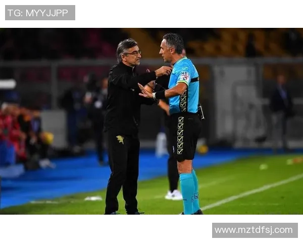 都灵主场迎战弗罗西诺内争夺意甲宝贵三分的激烈对决 都灵主场迎战弗罗西诺内争夺意甲宝贵三分的激烈对决