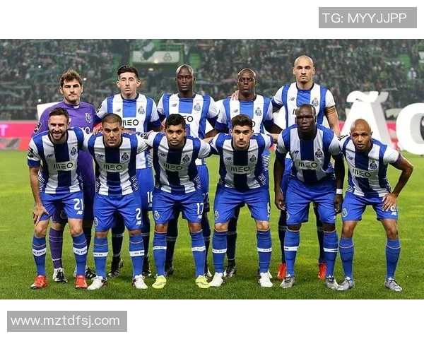 拉波尔特的传奇之路：从新星到全球瞩目的足球巨星