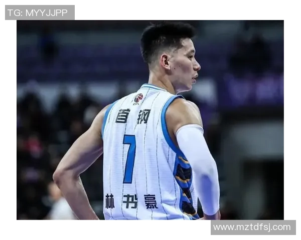 深圳篮球队在选拔赛中以89分稳居积分榜首位，表现抢眼