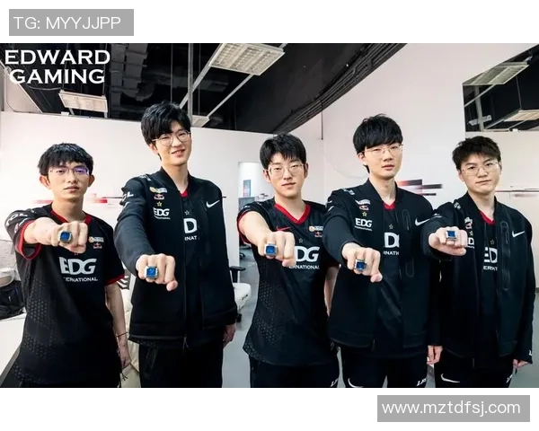 英雄联盟最新实力榜单揭晓EDG强势入围前五名引发热议