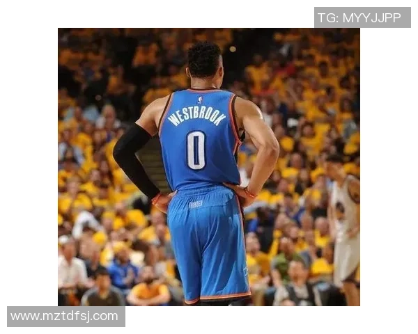 雷霆与火箭激战正酣腾讯网为您全程直播精彩瞬间