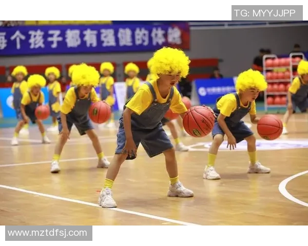 篮球明星亲自传授技巧教孩子们快乐学习篮球的秘诀与乐趣